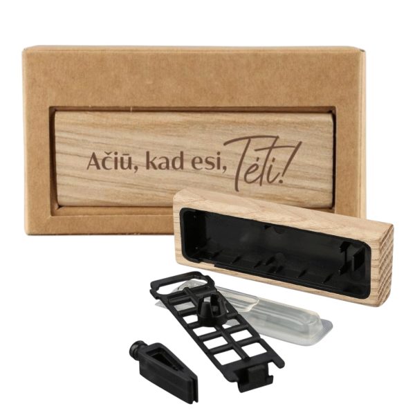 Automobilio kvapas “AČIŪ, KAD ESI, TĖTI”